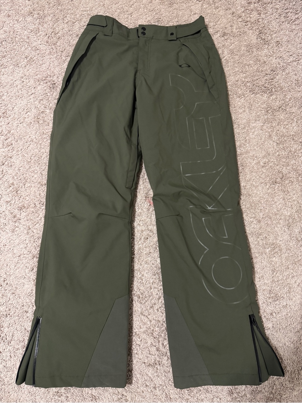 Oakley Men's Olive Green Snow Pants. Small, Insulated